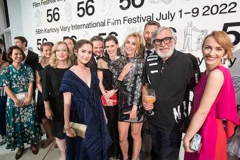 Karlovy Vary International Film Festival Premiere Screening on July 4, 2022 - Eliška Křenková, Tomasz Wiński, Hana Vagnerová, Jiří Bartoška, Elizaveta Maximová - Hranice lásky - Tapahtumista