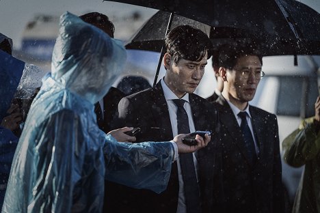 Hae-joon Park - Declaración de emergencia - De la película
