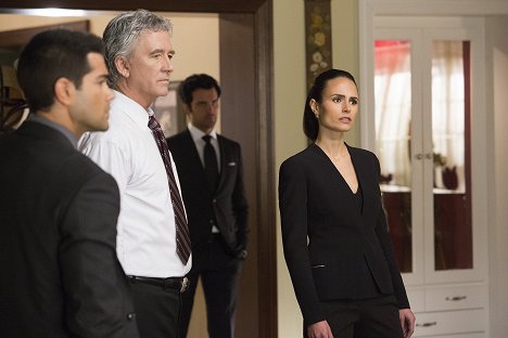 Patrick Duffy, Jordana Brewster - Dallas - Hurt - Do filme