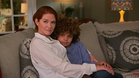 Sarah Drew, Carsyn Rose - Amber Brown - Comes in Waves - Photos