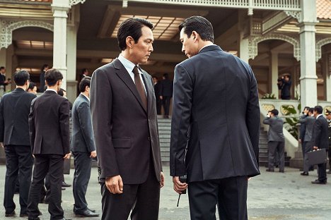 Jung-jae Lee, Woo-seong Jeong - Hunt - Do filme