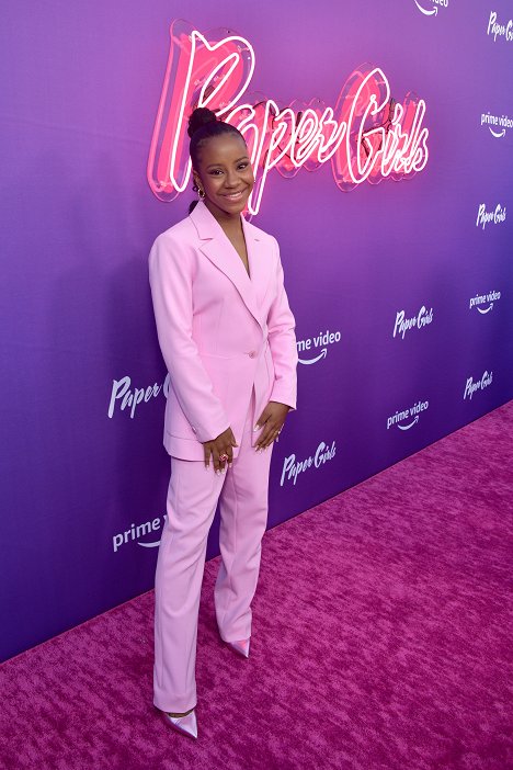 "Paper Girls" Special Fan Screening At SDCC at the Manchester Grand Hyatt on July 22, 2022 in San Diego, California - Camryn Jones - Paper Girls - Season 1 - Z imprez