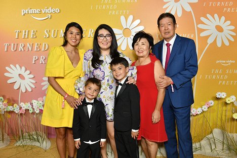 New York City premiere of the Prime Video series "The Summer I Turned Pretty" on June 14, 2022 in New York City - Jenny Han - The Summer I Turned Pretty - Season 1 - Events