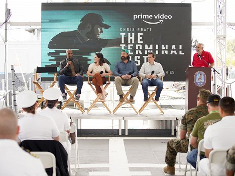 The Cast of Prime Video's "The Terminal List" attend LA Fleet Week at The Port of Los Angeles on May 27, 2022 in San Pedro, California - LaMonica Garrett, Tyner Rushing, Kenny Sheard - The Terminal List - Evenementen