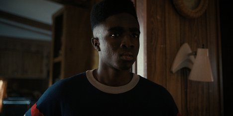 Caleb McLaughlin - Stranger Things - Chapter Eight: Papa - Photos