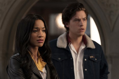 Erinn Westbrook, Cole Sprouse - Riverdale - Chapter One Hundred and Seventeen: Night of the Comet - Z filmu