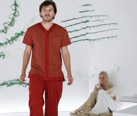 Emile Hirsch - The Immaculate Room - Do filme