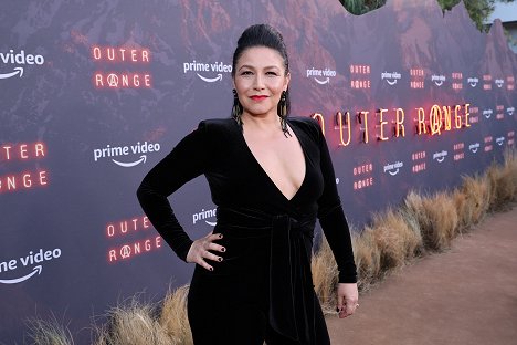 Prime Video Red Carpet Premiere For New Western Series "Outer Range" at Harmony Gold on April 07, 2022 in Los Angeles, California - Tamara Podemski - Outer Range - Evenementen