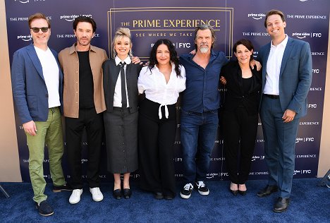The Prime Experience: "Outer Range" on May 15, 2022 in Beverly Hills, California - Tom Pelphrey, Imogen Poots, Tamara Podemski, Josh Brolin, Lili Taylor - Odakinn - Rendezvények