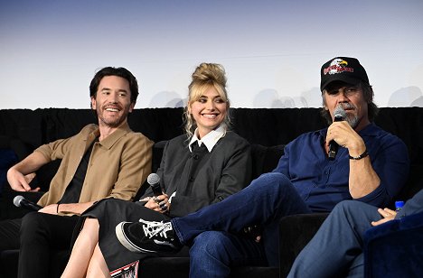 The Prime Experience: "Outer Range" on May 15, 2022 in Beverly Hills, California - Tom Pelphrey, Imogen Poots, Josh Brolin - Outer Range - De eventos