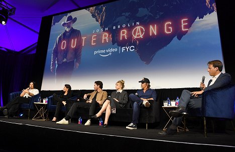 The Prime Experience: "Outer Range" on May 15, 2022 in Beverly Hills, California - Tamara Podemski, Lili Taylor, Tom Pelphrey, Imogen Poots, Josh Brolin - Outer Range - Events