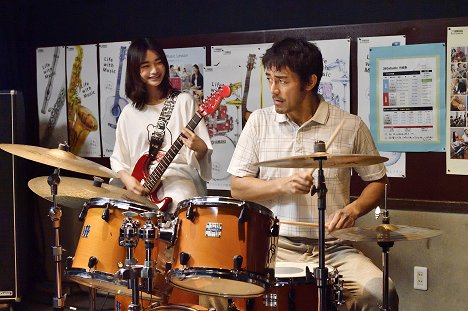 Ai Mikami, Hiroshi Abe - Idó džirei wa ongakutai! - Filmfotók