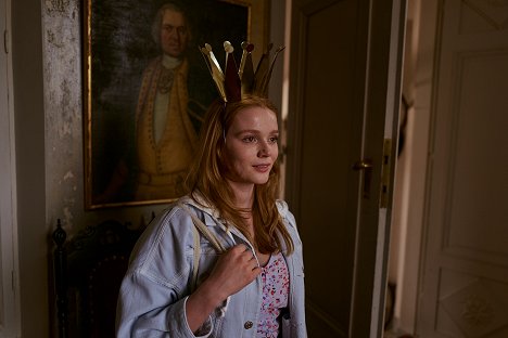 Ines Høysæter Asserson - Royalteen: Arvingen - Van film