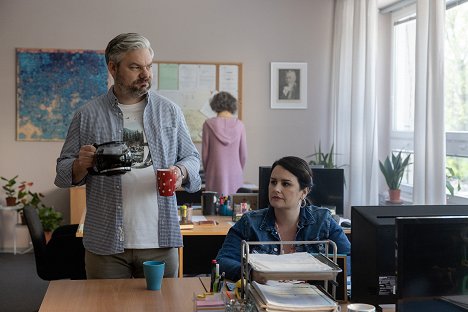 Samo Trnka, Petra Polnišová - Pán profesor - Season 4 - Photos