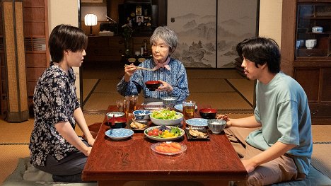 Eun-Kyung Shim, 樫山文枝, Ryuya Wakaba - Gundžó rjóiki - Episode 2 - Do filme