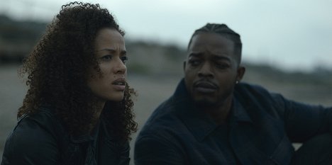 Gugu Mbatha-Raw, Stephan James - Surface - It Comes in Waves - Filmfotos