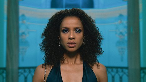 Gugu Mbatha-Raw - Surface - It Comes in Waves - Filmfotos