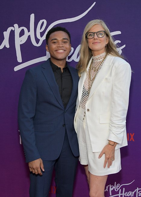 Netflix Purple Hearts special screening at The Bay Theater on July 22, 2022 in Pacific Palisades, California - Chosen Jacobs, Elizabeth Allen Rosenbaum