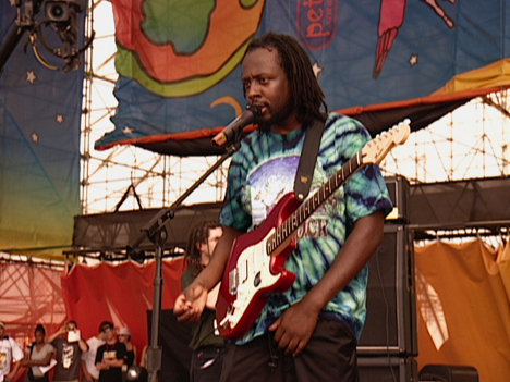 Wyclef Jean - Absolutes Fiasko: Woodstock ’99 - Kerosin. Streichholz. Wumm! - Filmfotos