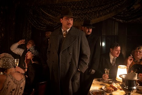 Ronald Zehrfeld, José Barros - Babylon Berlin - Episode 1 - Filmfotos