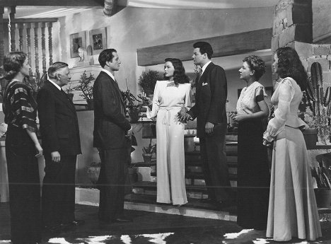 Ray Collins, Vincent Price, Gene Tierney, Cornel Wilde, Mary Philips - Leave Her to Heaven - Van film