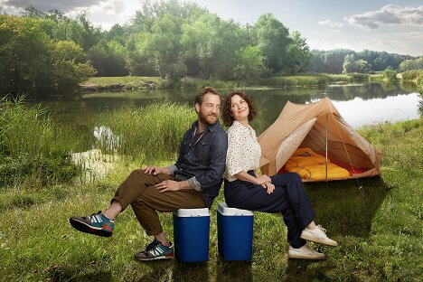 Tom Radisch, Nina Diedrich - Malibu - Camping für Anfänger - Promokuvat