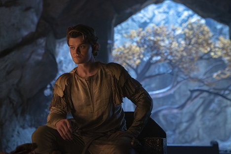 Robert Aramayo - The Lord of the Rings: The Rings of Power - Adrift - Photos