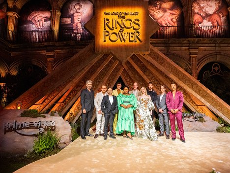 Trystan Gravelle, Owain Arthur, J.A. Bayona, Benjamin Walker, Sophia Nomvete, Patrick McKay, Morfydd Clark, Charlie Vickers, Leon Wadham, Ismael Cruz Cordova - The Lord of the Rings: The Rings of Power - Season 1 - Events