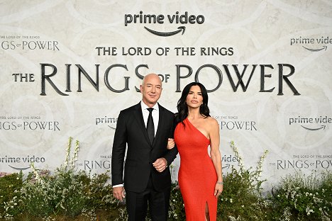Jeff Bezos - The Lord of the Rings: The Rings of Power - Season 1 - Events