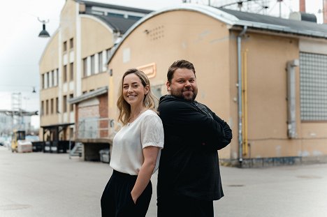 Iina Kuustonen, Mikko Töyssy - Punttikomedia - Promo