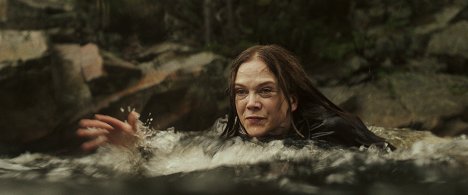 Ane Dahl Torp - Storm - Filmfotók