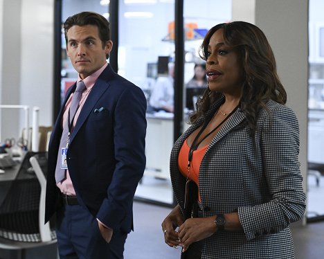 Kevin Zegers, Niecy Nash - The Rookie: Feds - Day One - Kuvat elokuvasta