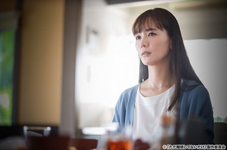 Yu-ri Sung - All but Divorced - Episode 1 - Photos