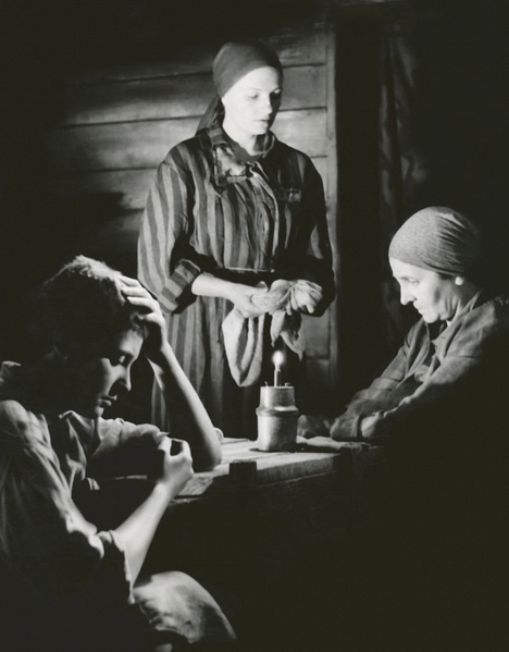 Anna Ciepielewska, Elżbieta Święcicka, Zofia Małynicz - Three Women - Photos