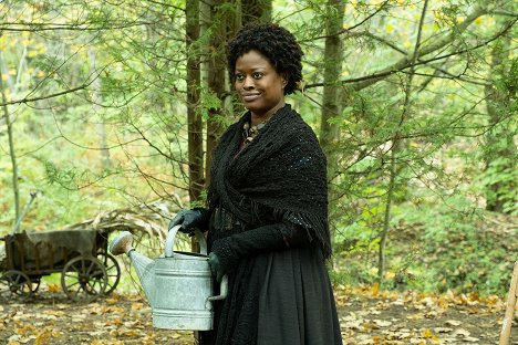 Lisa Michelle Cornelius - Murdoch Mysteries - The Witches of East York - Photos
