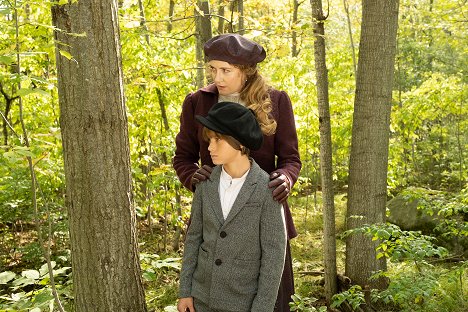 Etienne Kellici, Helene Joy - Murdoch Mysteries - Rawhide Ralph - De la película