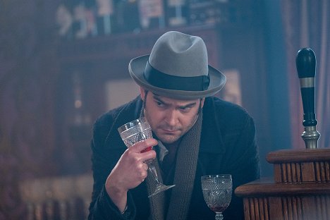 Daniel Maslany - Murdoch Mysteries - Devil Music - Photos