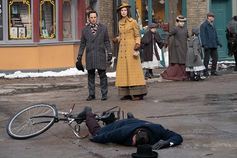 Jonny Harris, Clare McConnell - Murdoch Mysteries - Pay the Piper - Photos