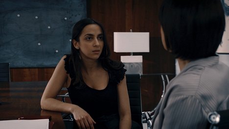 Nour Belkhiria - Indéfendable - Apte à subir son procès ? - De filmes