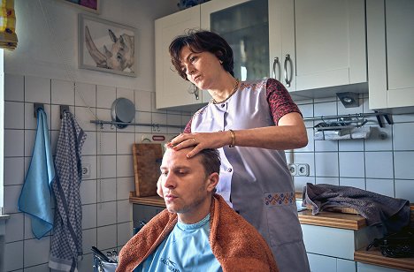 Max Hubacher, Martina Gedeck - SOKO-Chef Ingo Thiel - Wo ist meine Schwester? - Filmfotók