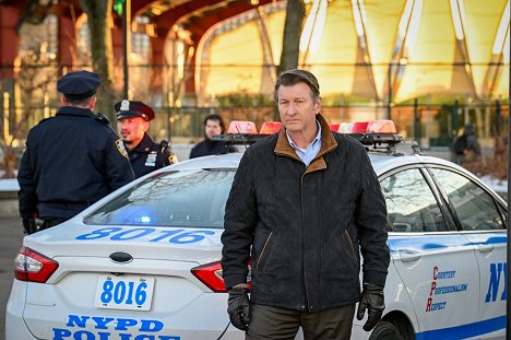 Brett Cullen - FBI - New York különleges ügynökei - Protective Details - Filmfotók