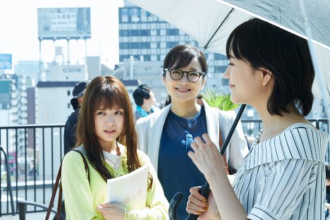 Sakurako Ôhara, Eriko Satō, Airi Matsui - Cumari sukitte iitai'n dakedo - Episode 1 - Z filmu