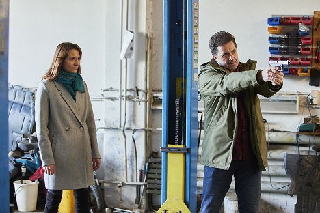 Kateřina Lojdová, Martin Dejdar - Specialisté - Světlana - Filmfotos