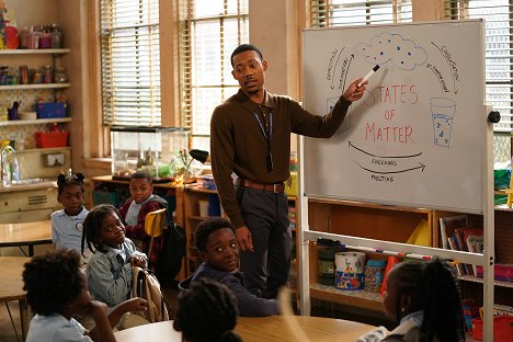 Tyler James Williams - Abbott Elementary - The Principal's Office - De la película
