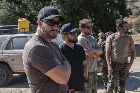 David Boreanaz, A. J. Buckley, Tyler Grey, Justin Melnick - SEAL Team - Growing Pains - Kuvat elokuvasta
