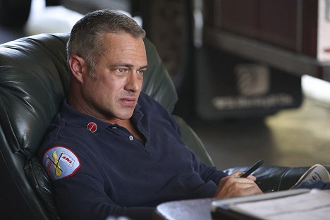 Taylor Kinney - Chicago Fire - Haunted House - Photos