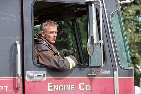 David Eigenberg - Chicago Fire - Hold on Tight - Photos