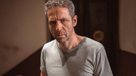 Gustavo Salmerón - Viejos - De la película