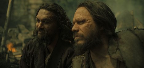 Jason Momoa, Michael Raymond-James - See - Boski Grzmot - Z filmu