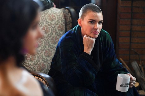 Ruby Rose - 1UP - Do filme